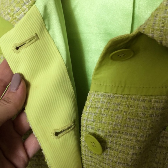 T Tahari tweed& linen blazer in citrus green color - Picture 10 of 16